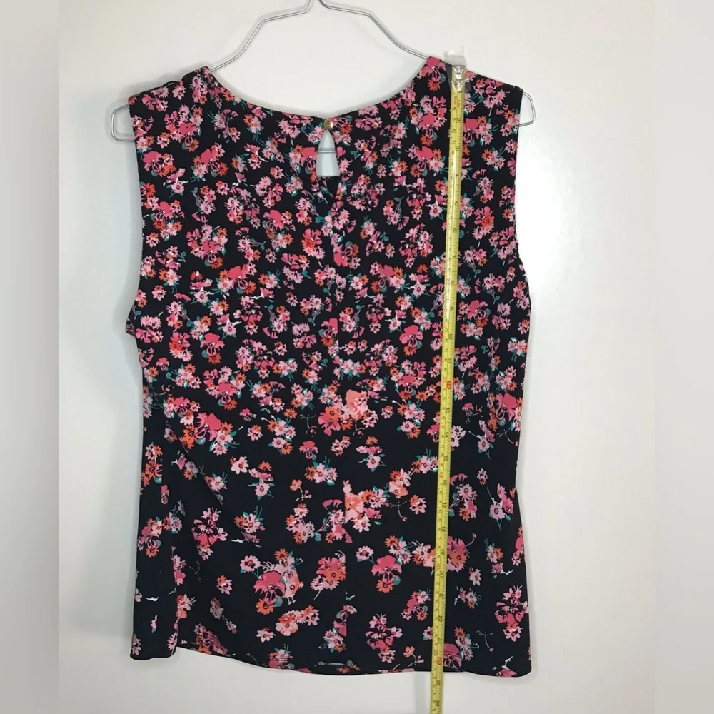 Calvin Klein sleeveless top L - Picture 3 of 4
